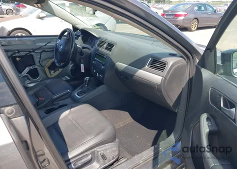 2014 Volkswagen Jetta 1.8T Se из США, поврежденный, VIN 3VWD17AJ8EM247640